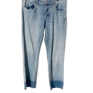 Caslon Light Wash Raw Hem Boyfriend Jeans Women's Size 30